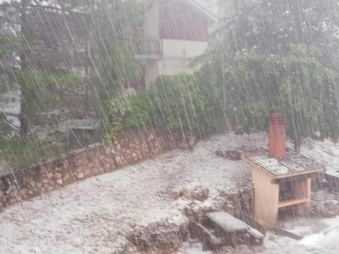 Esclusivo Chalet Immerso Nel Verde Filettino Exteriör bild